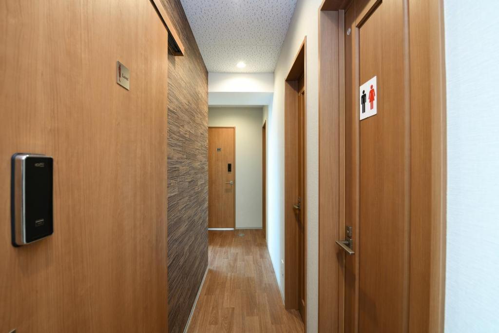 Хостел Mash Cafe & Bed Akihabara Токіо Екстер'єр фото